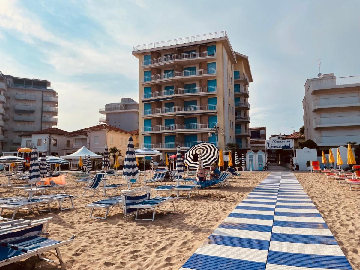 Appartamento Cima - Vista Mare, 3 Camere, Wifi, Family Apartment Лидо-ди-Езоло Экстерьер фото